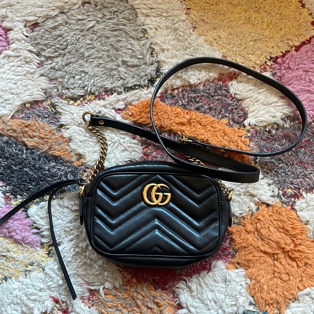 Gucci GG Marmont Matelasse Mini Crossbody Chain Shoulder Bag Purse